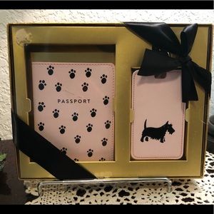 Passport and Luggage Gift Set
